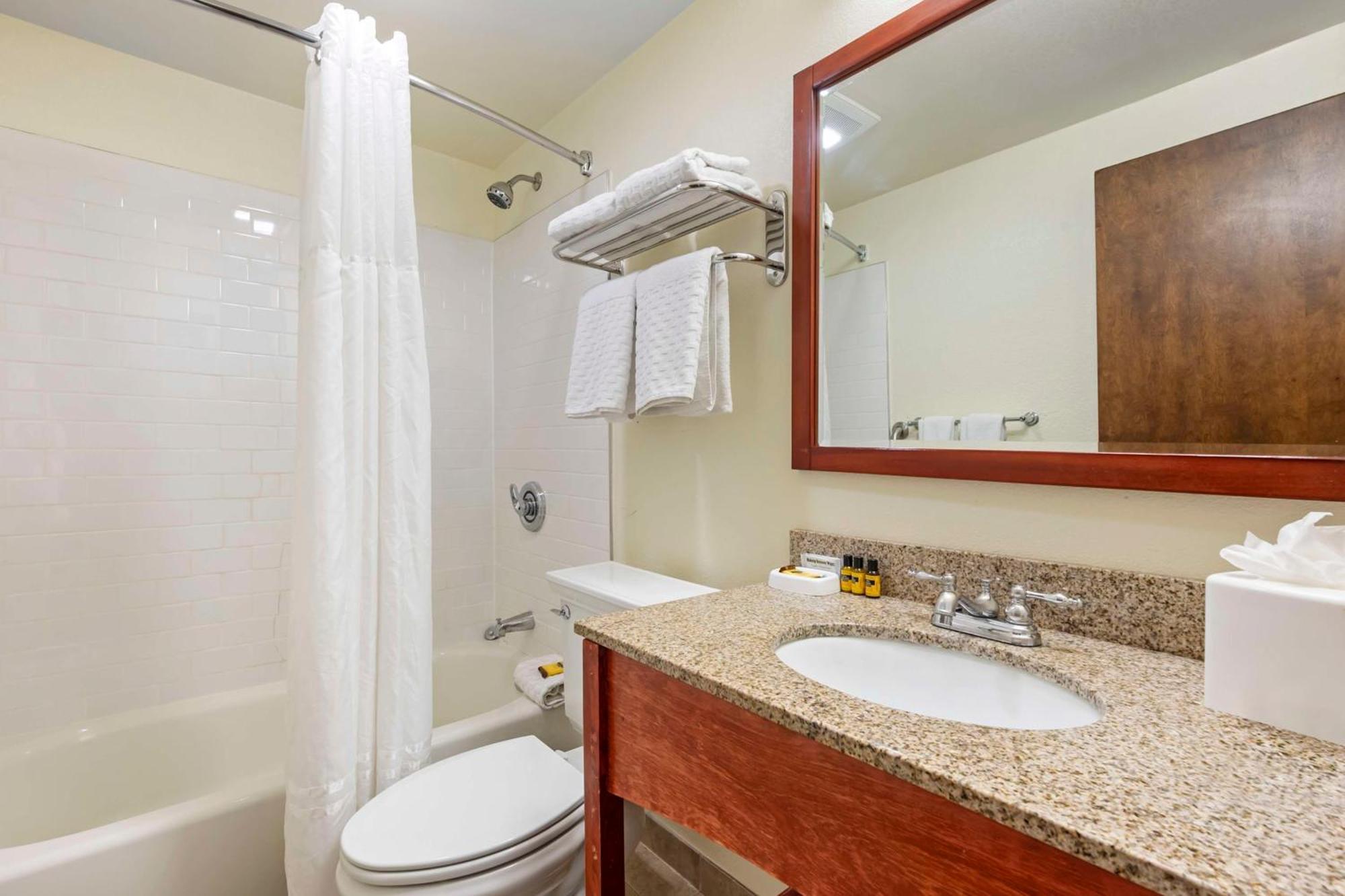 Best Western Plus Eagle Vail Airport